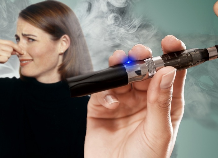 Пассивное курение электронных сигарет вредно для здоровья